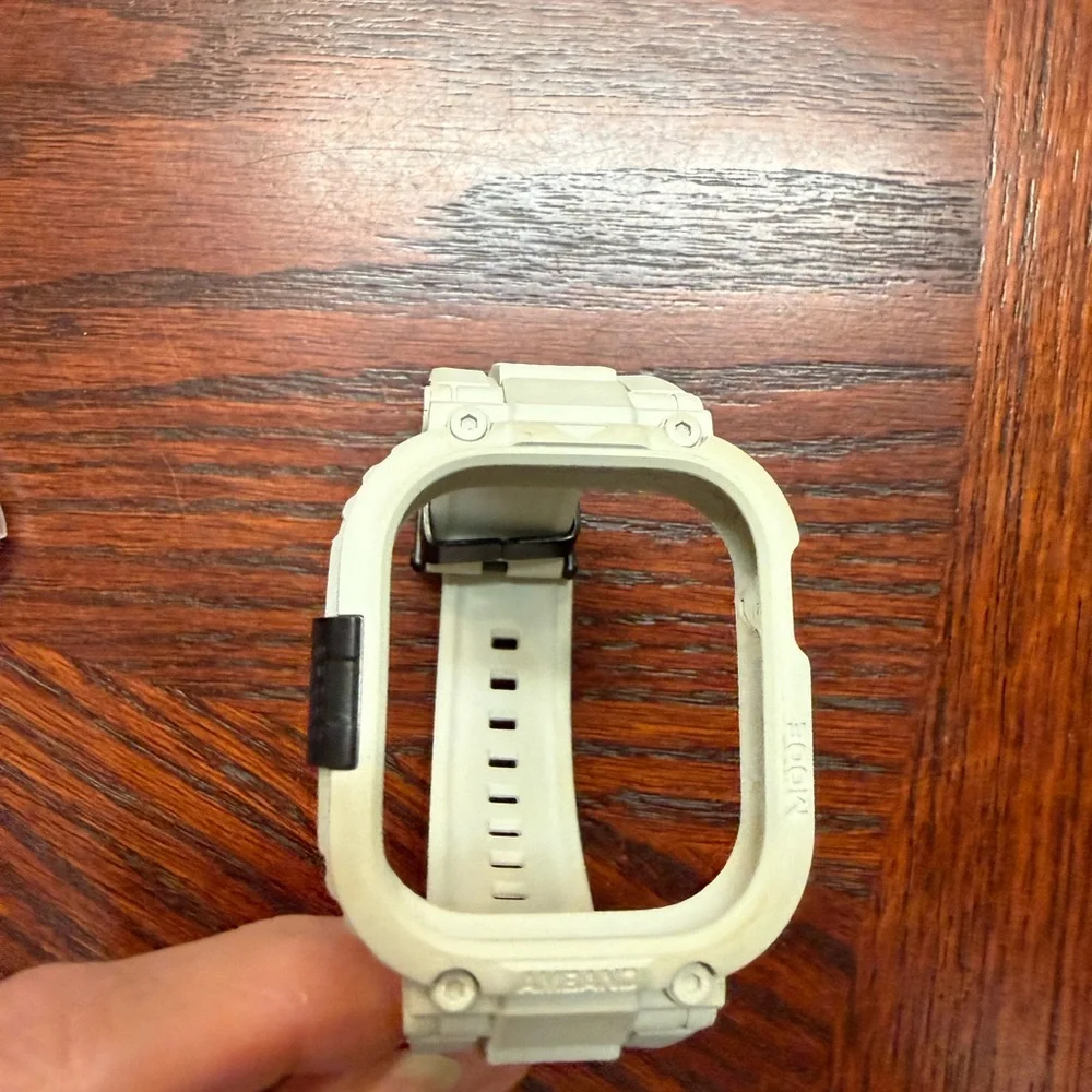 Assorted Nylon Wristbands and Protective Cases for Smartwatches - Multicolor